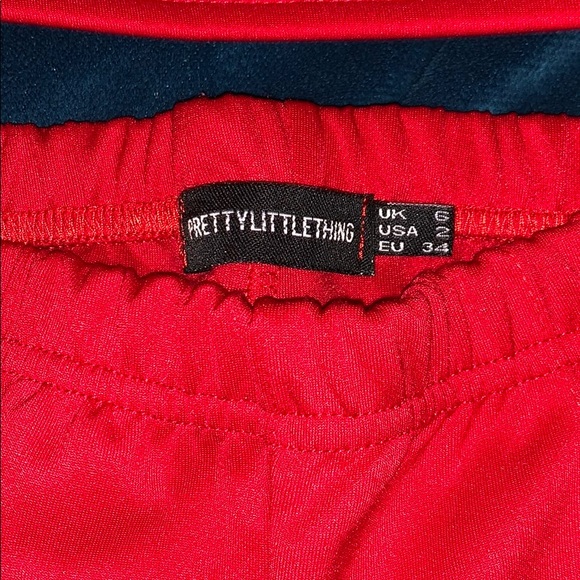 Pretty Little Thing Red Flare Pant & Crop Top Set - Picture 5 of 8